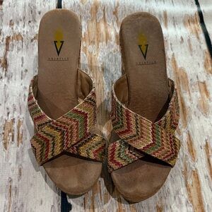 Volatile Women's Zigzag Woven Sandals - Multicolor